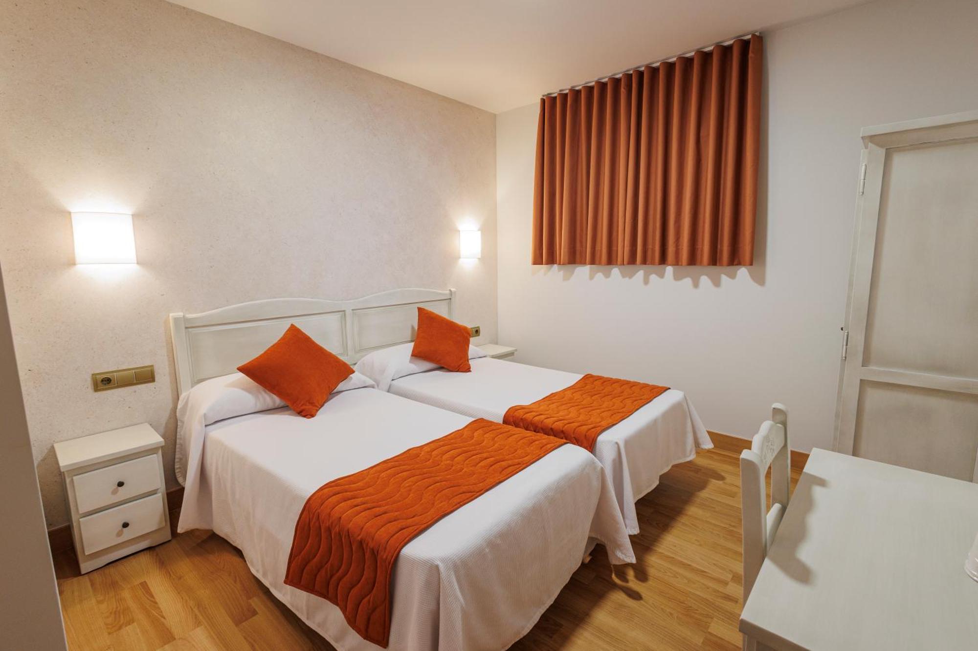 Hotel Pattaya Mocejón Zewnętrze zdjęcie